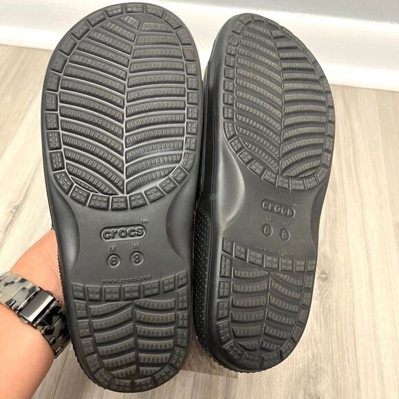 Crocs Slide Sandals Women’s 8 Iconic Comfort Black Classic Slip On - Picture 5 of 5